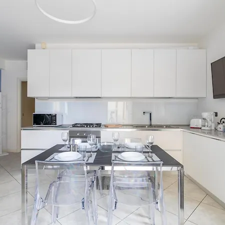 Casa Giulia - Nel Cuore Di Apartment *