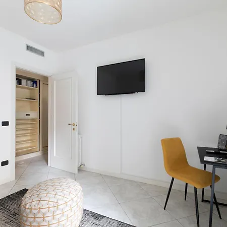Casa Giulia - Nel Cuore Di Apartment